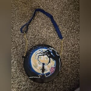 loungefly coraline gitd moon crossbody